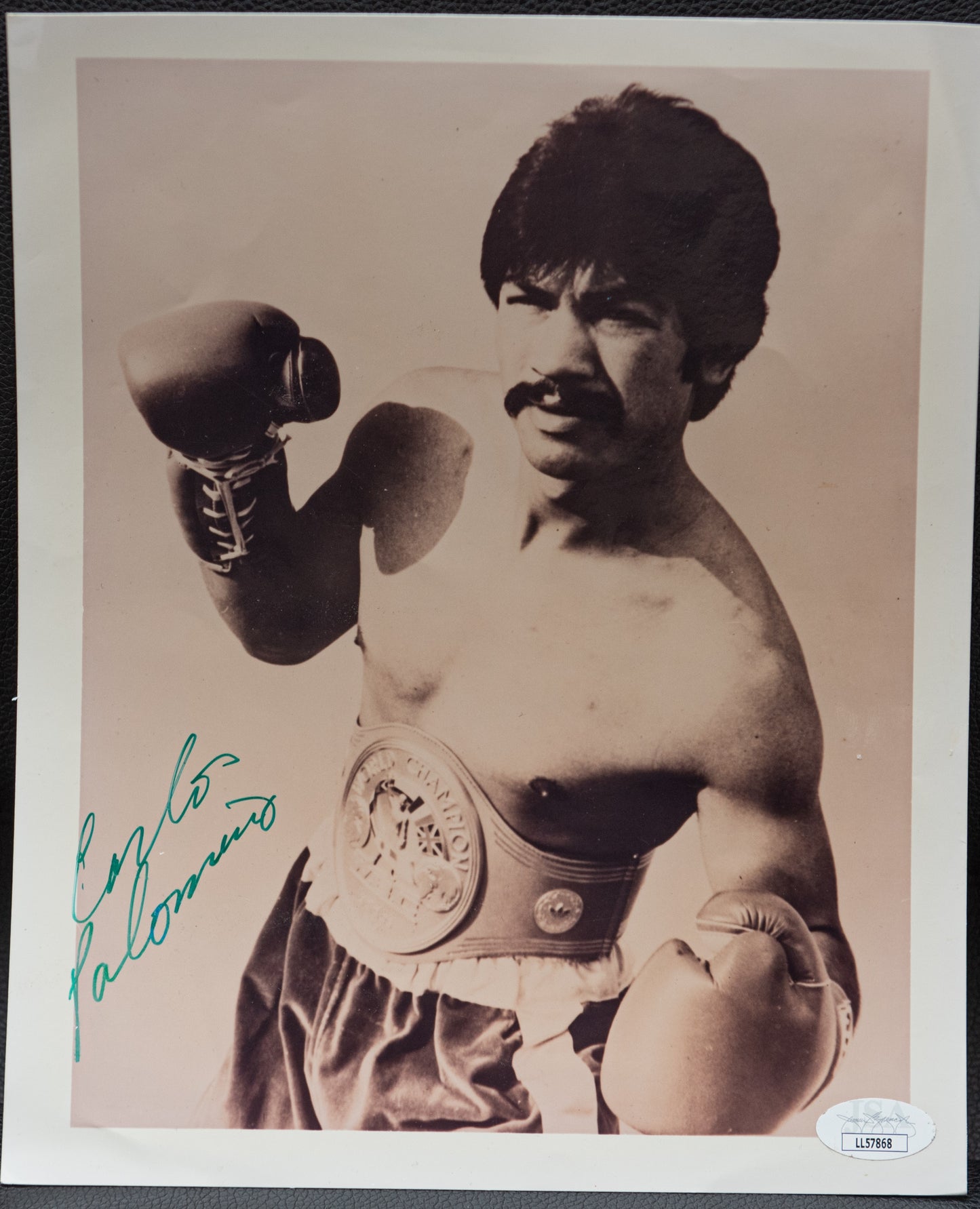 Boxing Carlos Palmiono Autograph Black and White 8x10 Picture