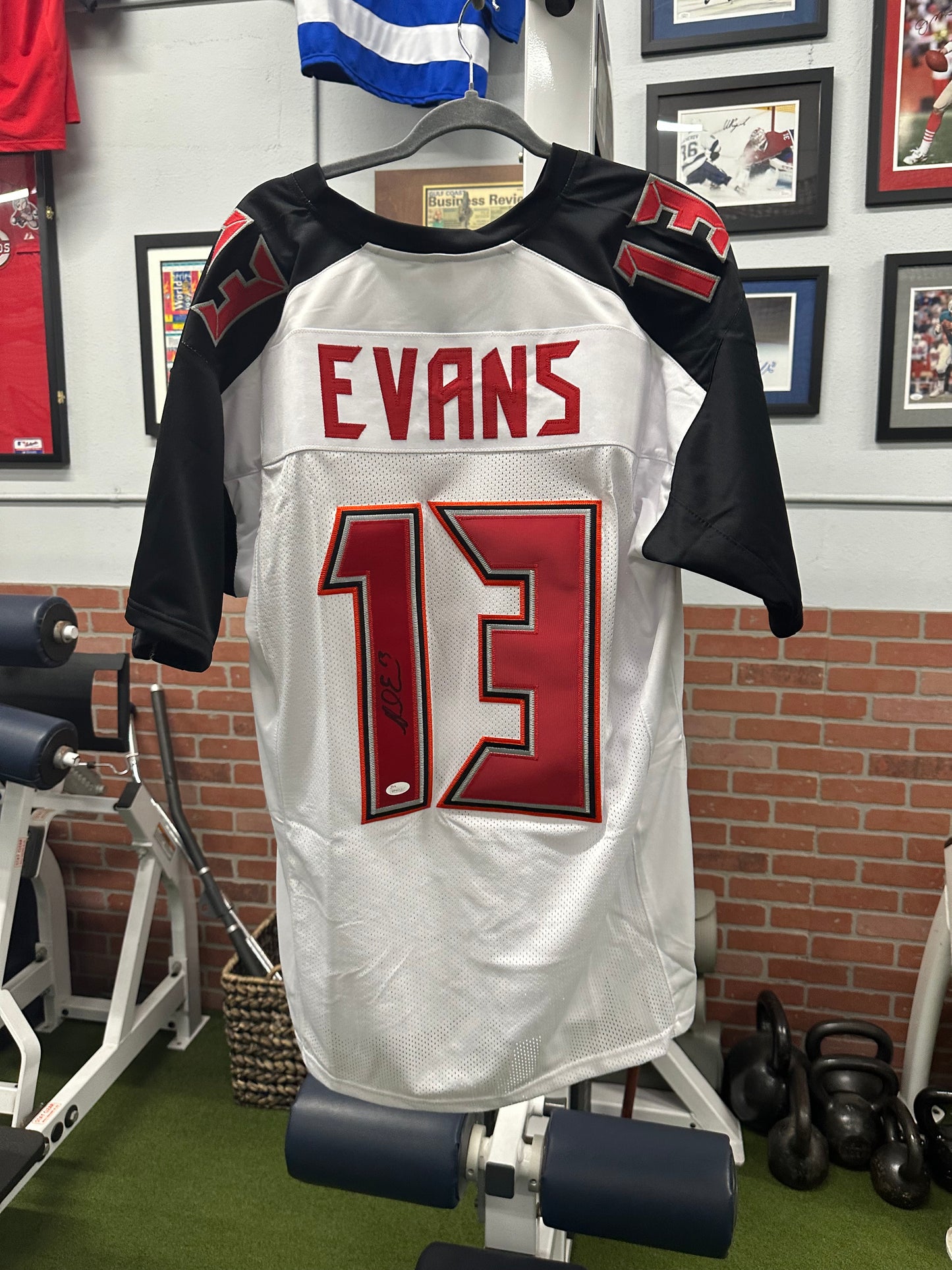 Tampa Buccaneers White Mike Evans Autographed Jersey JSA Authenticated