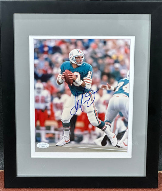 Dan Marino 8x10 Signed JSA Dolphins Picture